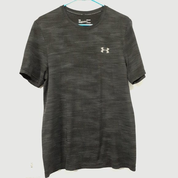 Under Armour Other - 💖 Under Armour Heat Gear Fitted Tee Size L